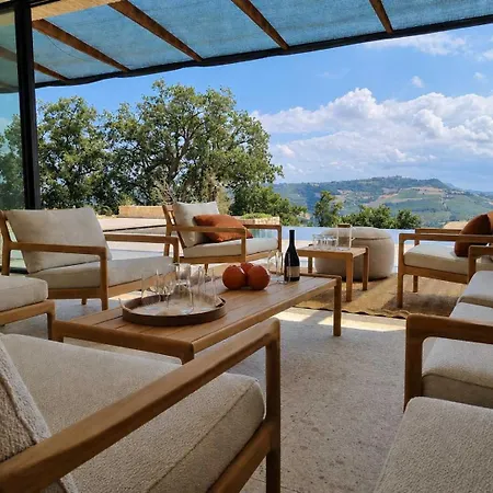 Santa Maria Dell'olmo Βίλα *